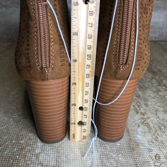 Report brown heeled open toe booties - Picture 3 of 7